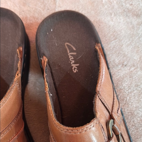 Womens Brown Leather Slip-On Shoes - Picture 3 of 5